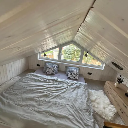 Domecek Pod Lipou Apartment *